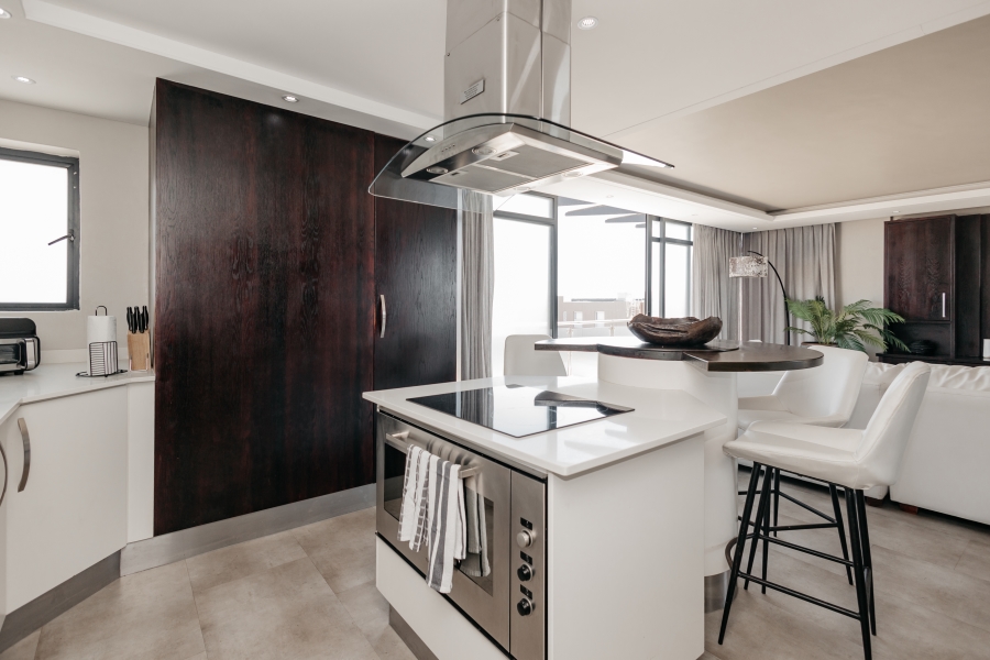 3 Bedroom Property for Sale in Waves Edge Western Cape